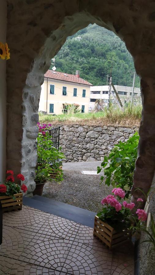 شقة La Casa Dell'Arco Carasco المظهر الخارجي الصورة